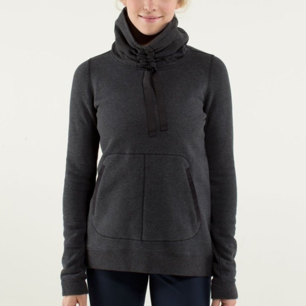 LULULEMON Avenue Pullover Size 4